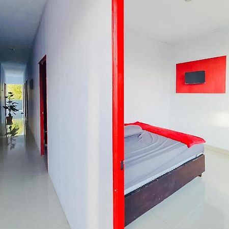 Sky Residence Tomohon Mitra Reddoorz 외부 사진