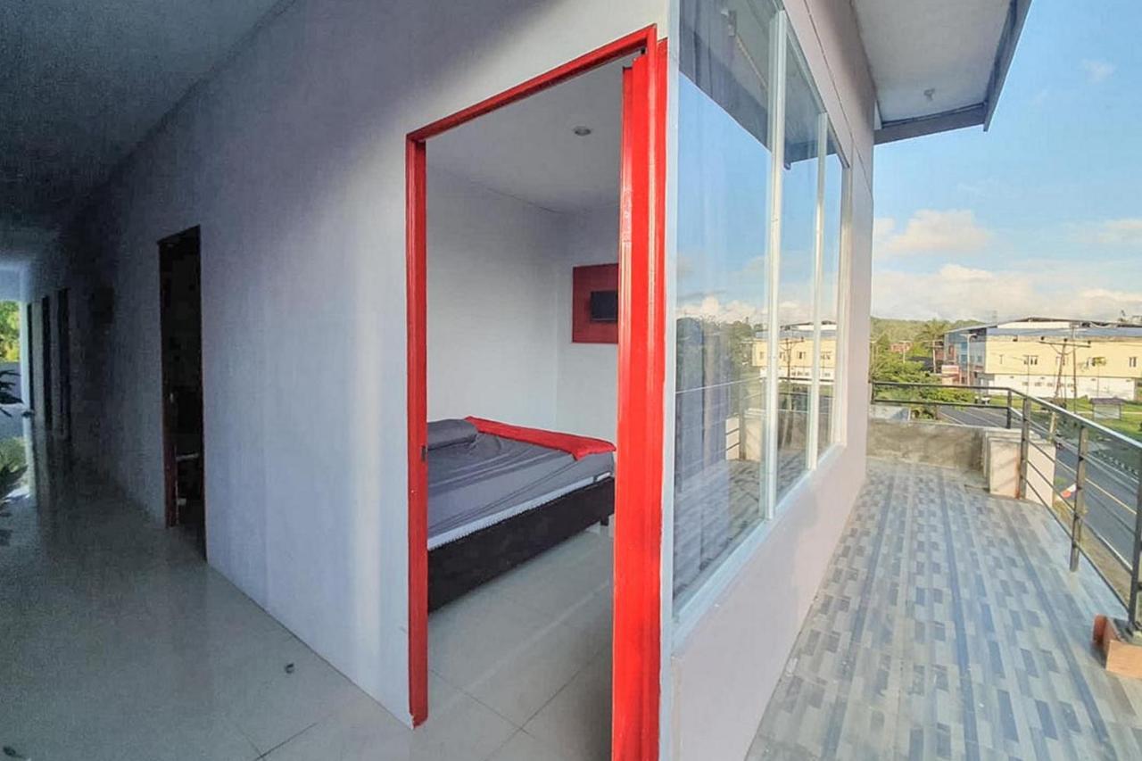 Sky Residence Tomohon Mitra Reddoorz 외부 사진