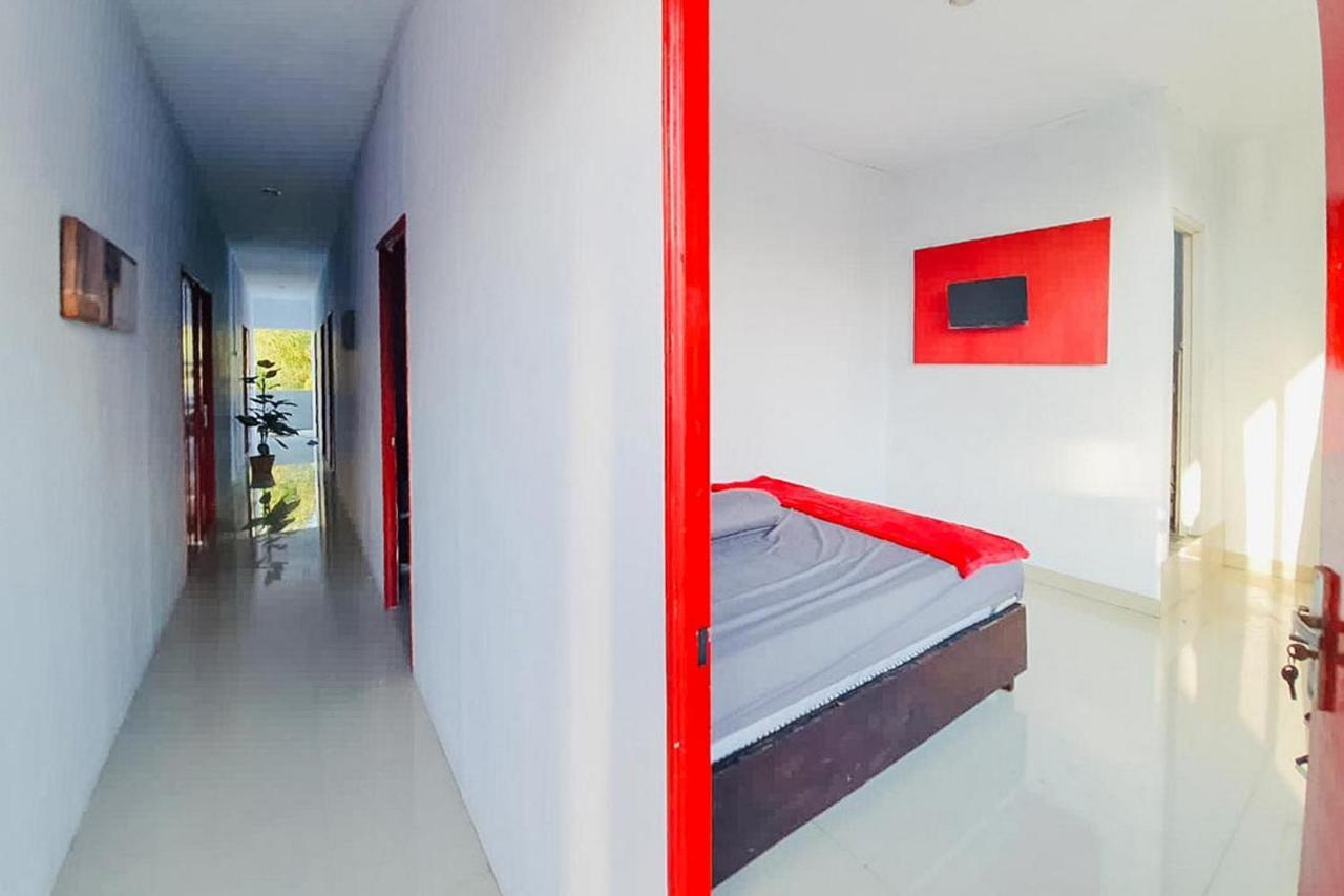 Sky Residence Tomohon Mitra Reddoorz 외부 사진