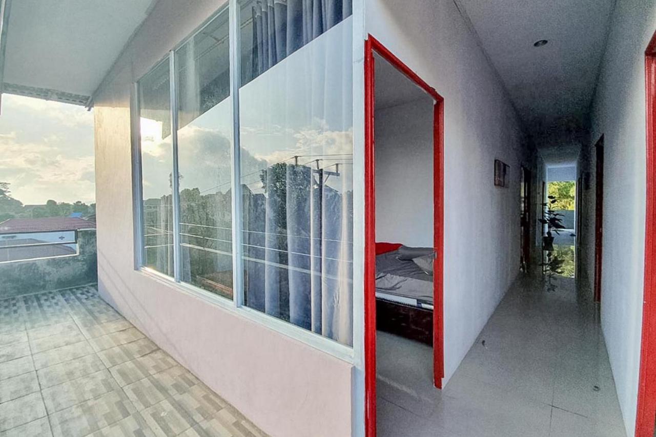 Sky Residence Tomohon Mitra Reddoorz 외부 사진